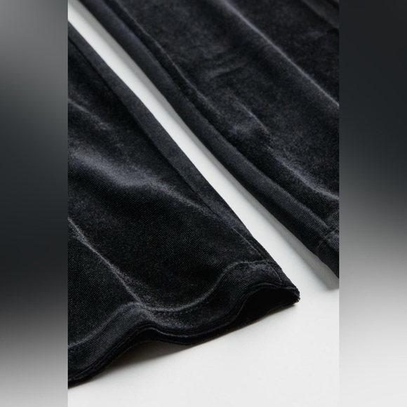 New Flared Leggings - Picture 3 of 4